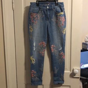 Melissa McCarthy 7 floral embroidered jeans